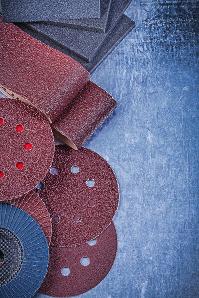 Composition of abrasive tools