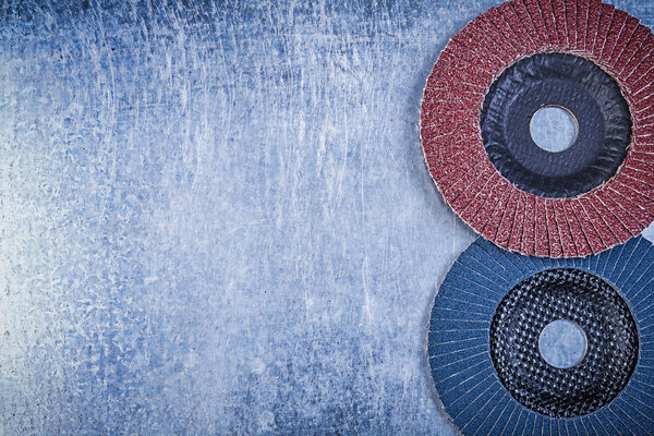 Flap grinding wheels