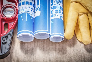 Koruyucu eldiven, inşaat seviyesi ve planları