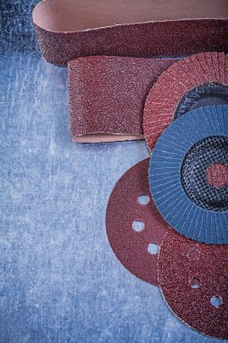 Sandpaper abrasive discs and grinding wheels  clipart