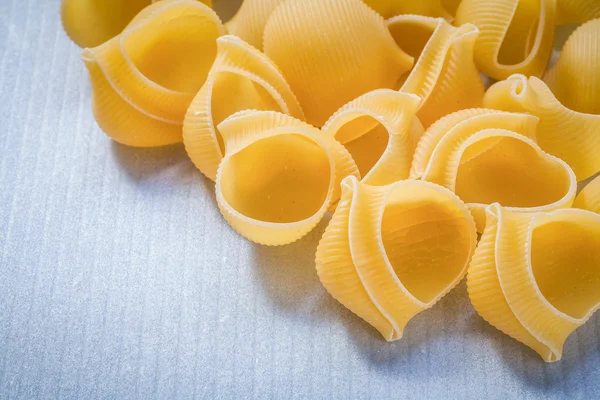 Okokt pasta snäckor — Stockfoto