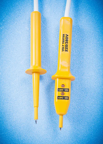 Yellow electrical tester — Stock Photo, Image