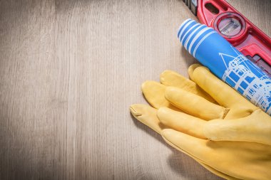 Eldiven, inşaat seviyesi ve çizimler mühendislik