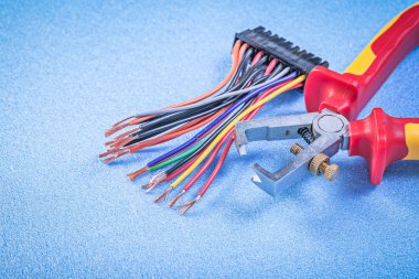 Yalıtım striptizci elektrik telleri 