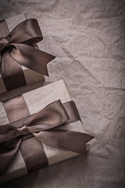 Kağıt ambalaj üzerinde hediye kutuları