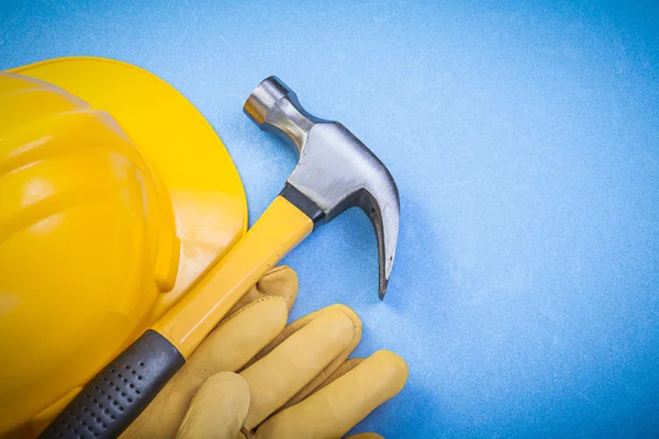 Claw hammer en veiligheidshandschoenen — Stockfoto