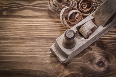 Planer cips ahşap tahta üzerinde planlama