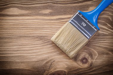 Boyama fırça ahşap tahta inşaat kavramı