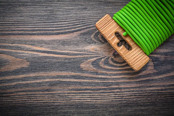 Giardino morbido filo legare su tavola di legno concetto di giardinaggio — Foto Stock