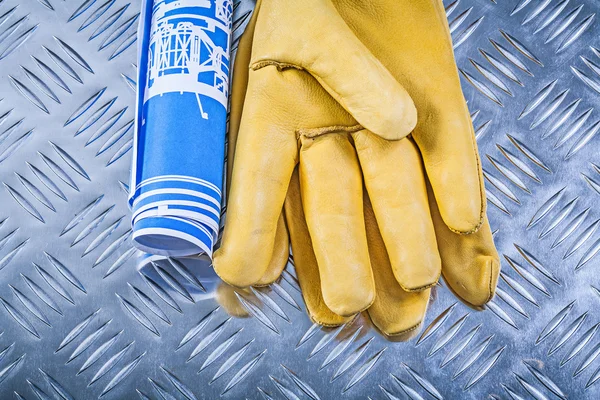 Niebieskie plany Skórzane rękawice ochronne na metalowym tle karbowany — Zdjęcie stockowe