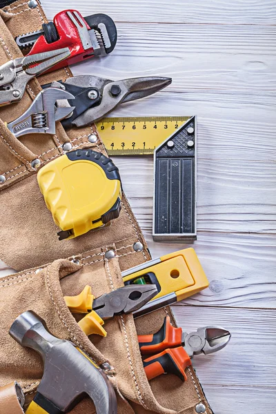 Construction tooling in tool belt — Stock Photo, Image