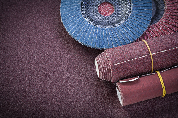 Glass-paper abrasive flap wheels 