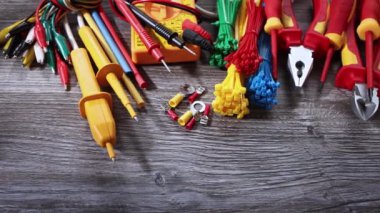 Elektrikli aletler sürgülü çekimle çekim hareketlerini ayarladı
