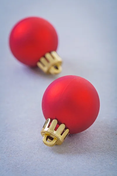 Two red christmas baubles — Stock Photo, Image