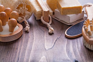 Banyo aksesuarları büyük kümesi