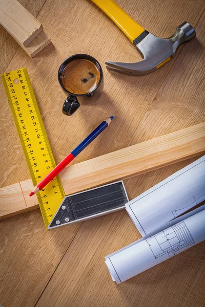 Espacio de trabajo típico del carpintero — Foto de Stock