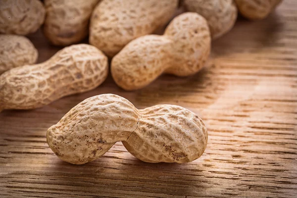 Pequeña pila de cacahuetes —  Fotos de Stock