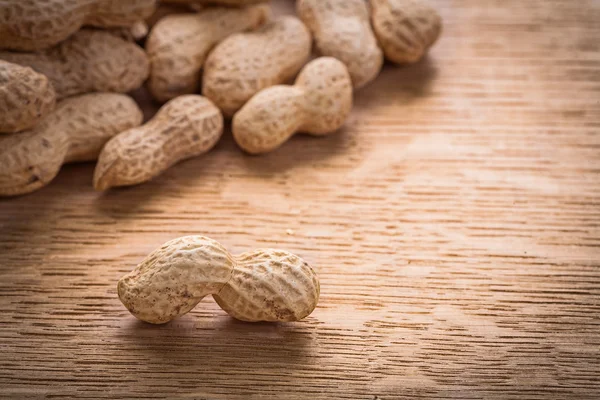 Pequeña pila de cacahuetes —  Fotos de Stock