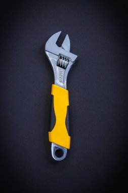 ayarlanabilir anahtar aracı