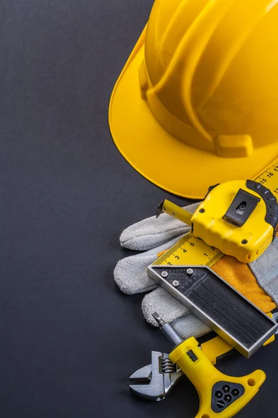 Conjunto de herramientas de trabajo en negro —  Fotos de Stock