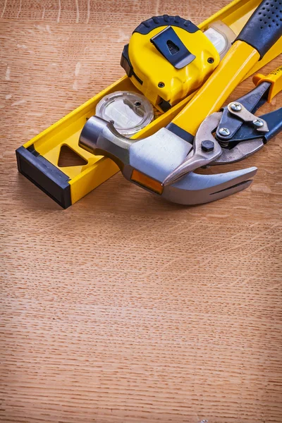 Claw hammer construction level nippers — Stock Photo, Image