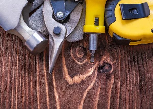 Claw hammer measuring tape — Stock Photo, Image