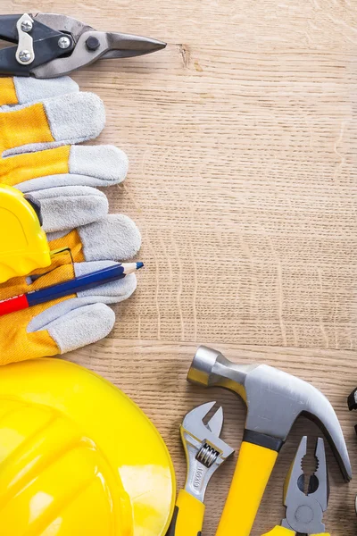 Construction tools set on board — Stock Photo, Image