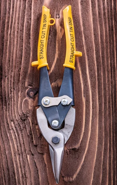 Yellow metal wire-cutter — Stock Photo, Image