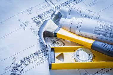 İnşaat seviyesi, pençe çekiç, planları