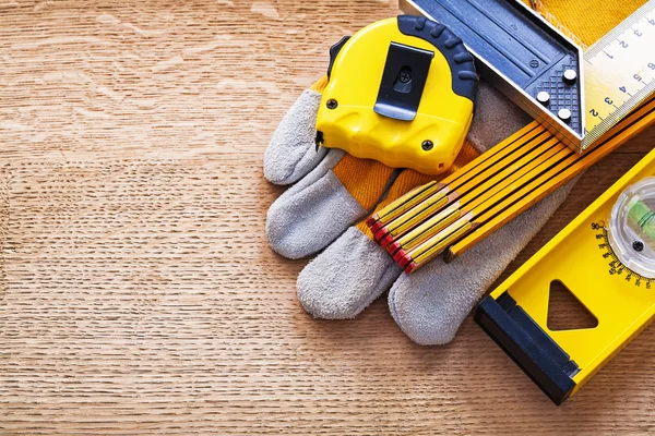 Objetos de medida y guante protector — Foto de Stock