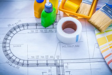 İnşaat boya fırçası ile çizim