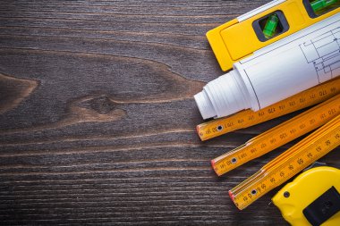 planları, inşaat seviyesi ve ahşap metre