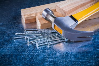 Metal nails, claw hammer