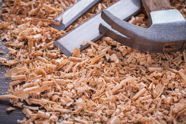 Claw hammer and metal chisels — Stock Photo, Image