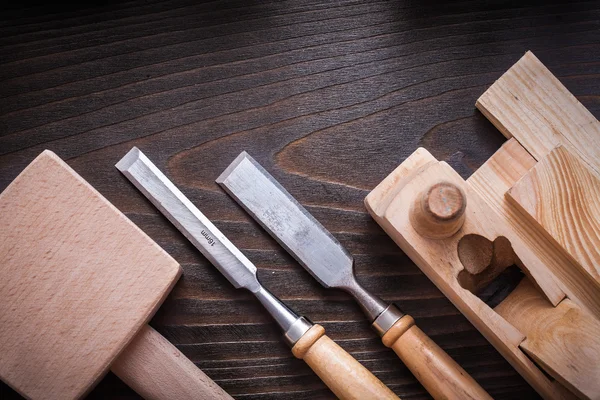 Lump, hammer, planer, flat chisels — Stockfoto