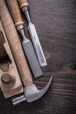 çekiç, tahta planya ve düz Keskiler