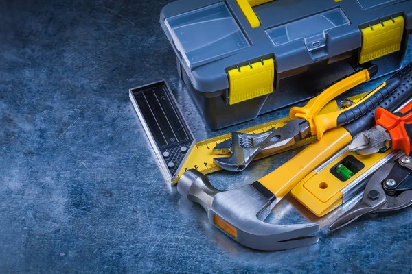 Closed toolkit and big toolset — Stock Photo, Image