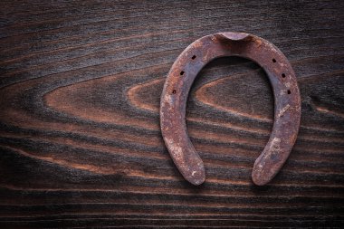 Paslı eski at nalı