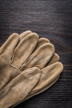 Leather working gloves