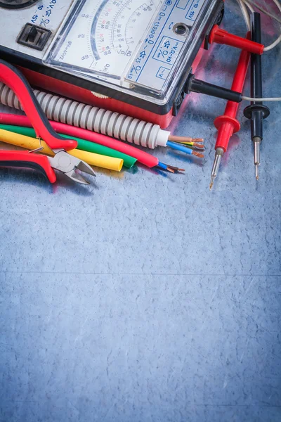 İn elektrik Makaleler