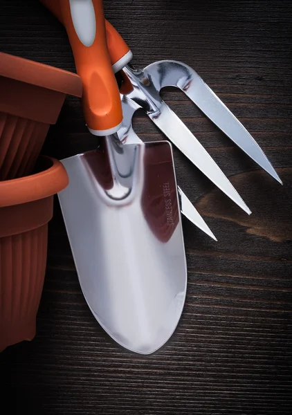 Pots trowel fork and hand spade — Stock Photo, Image