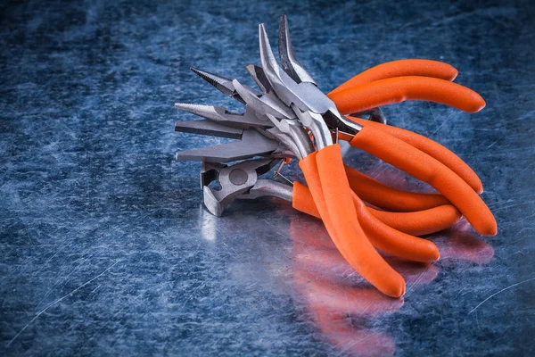 Insulated electric gripping tongs nippers — Stock Photo, Image