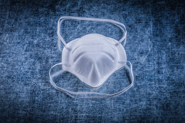 Protective disposable dust mask — Stock Photo, Image