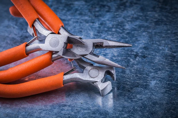 Verzameling van geïsoleerde elektrische tangen-kniptangen — Stockfoto