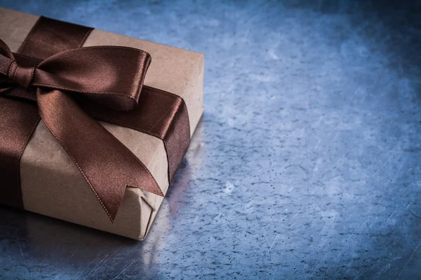 Present boxe with brown ribbon — Stock Photo, Image