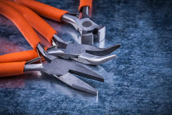 Tenazas de corte aisladas pinzas de agarre — Foto de Stock