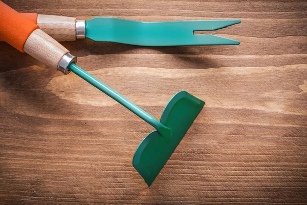 Metal weeding scoop hoe — Stock Photo, Image