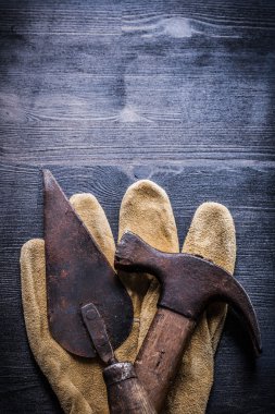 Macun spattle ve koruyucu eldiven pençe çekiç