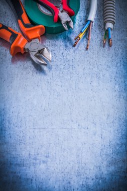 Tel koruma ve teyp izolasyon