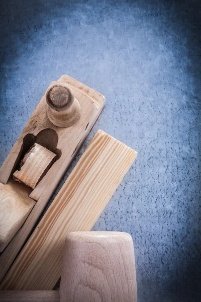 木制的剃须平面槌砖 — 图库照片